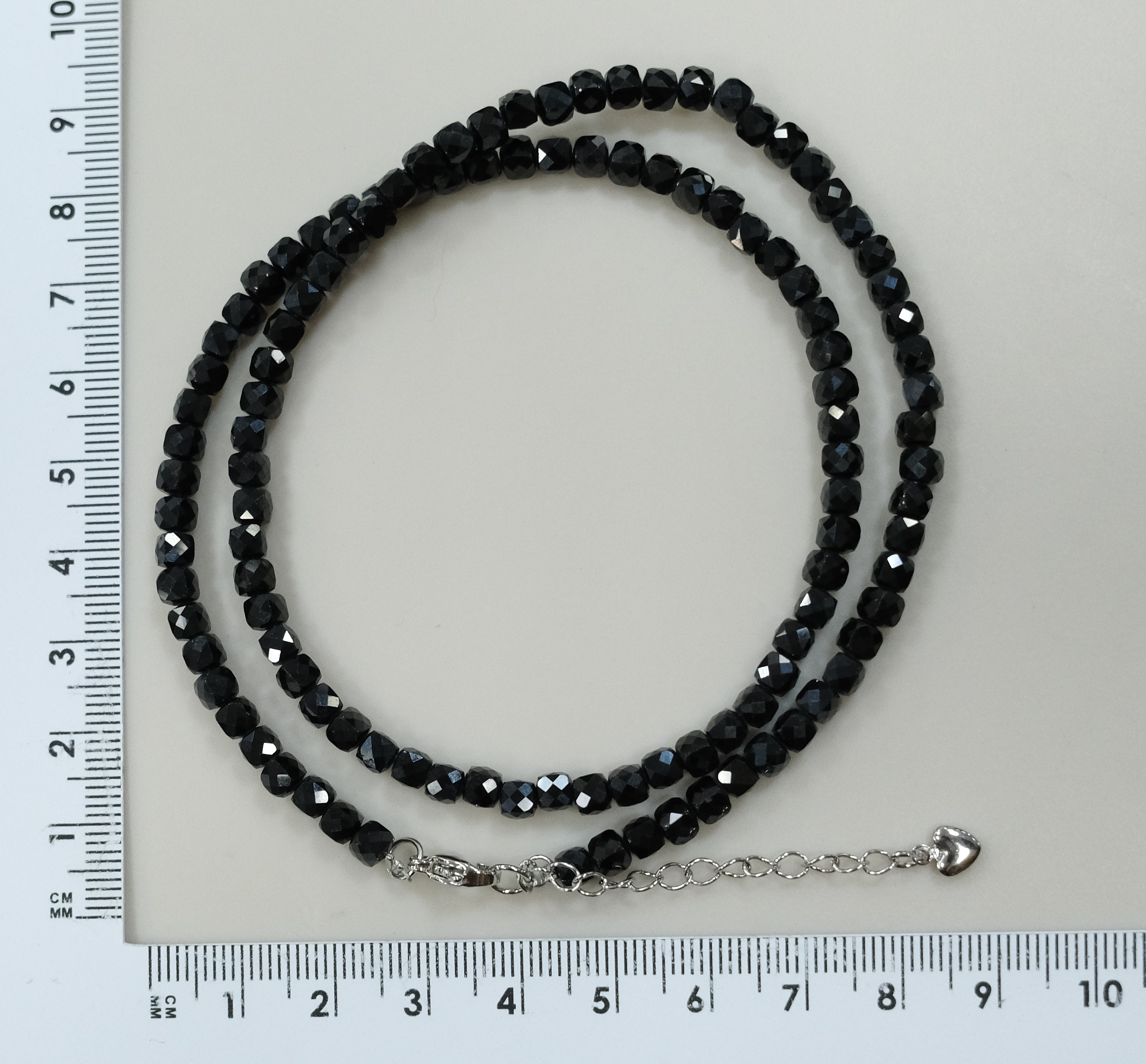 11592-000043 Бусы (Прочее)